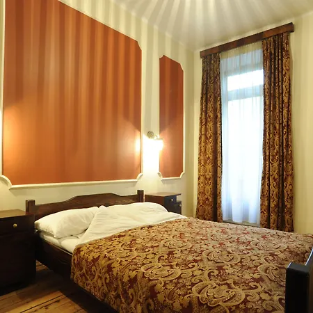 Hostel Deco-3